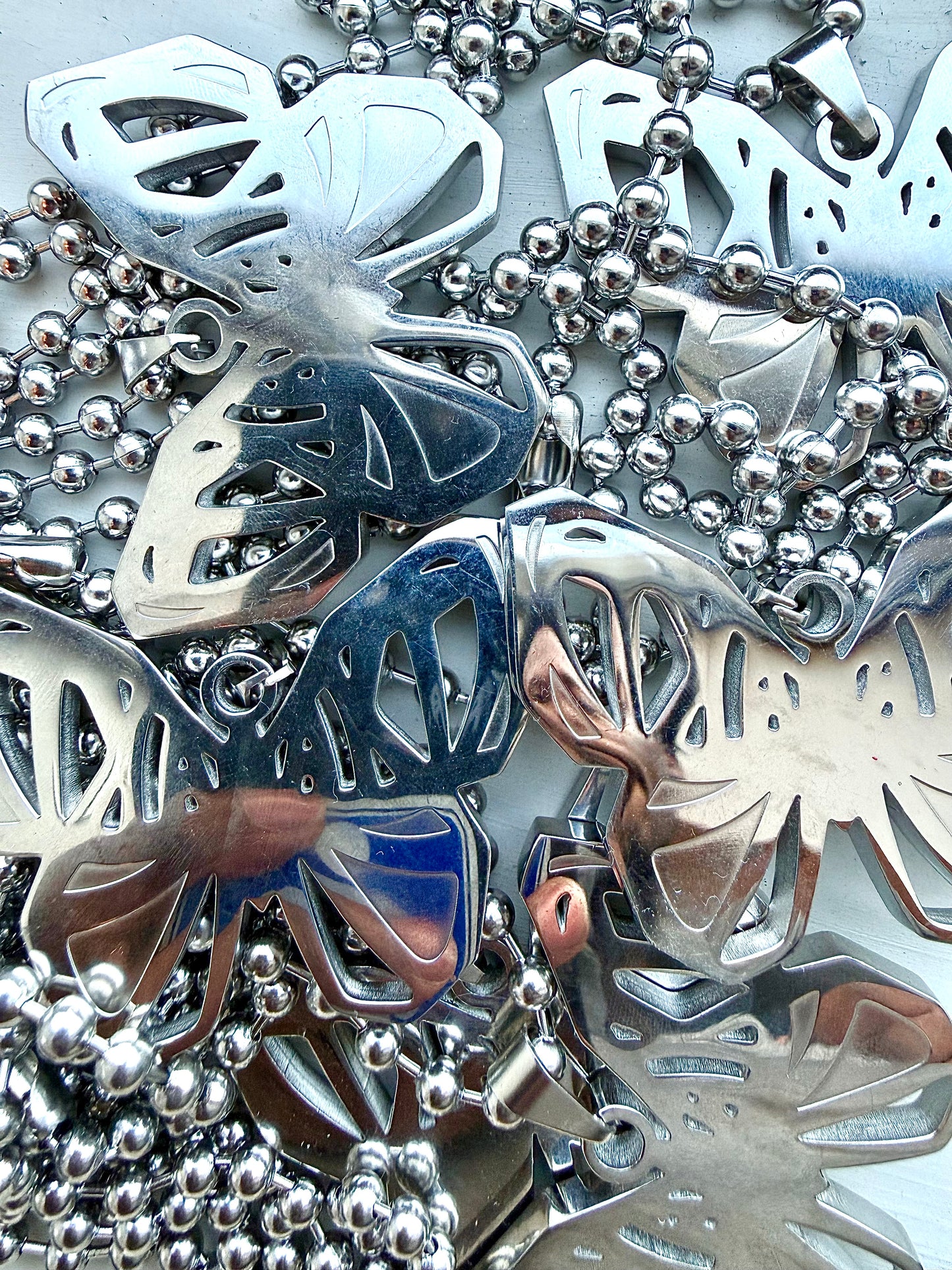 NEW SEASON BUTTERFLY CHAIN