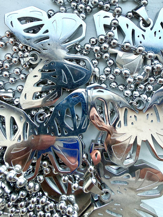 NEW SEASON BUTTERFLY CHAIN